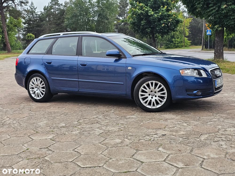 Audi A4 Avant - 22