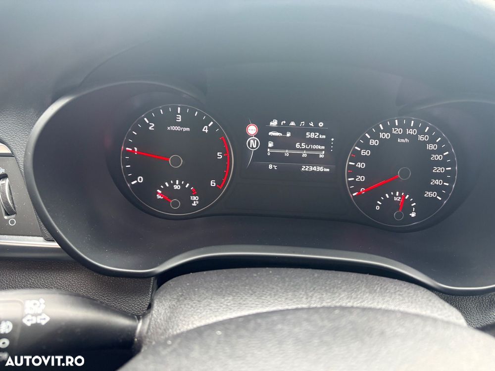 Kia Optima Sportagon 1.7 CRDI DCT Business Supreme - 21