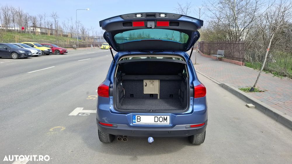 Volkswagen Tiguan 2.0 TDI DPF 4Motion BlueMotion Technology Sport & Style - 4