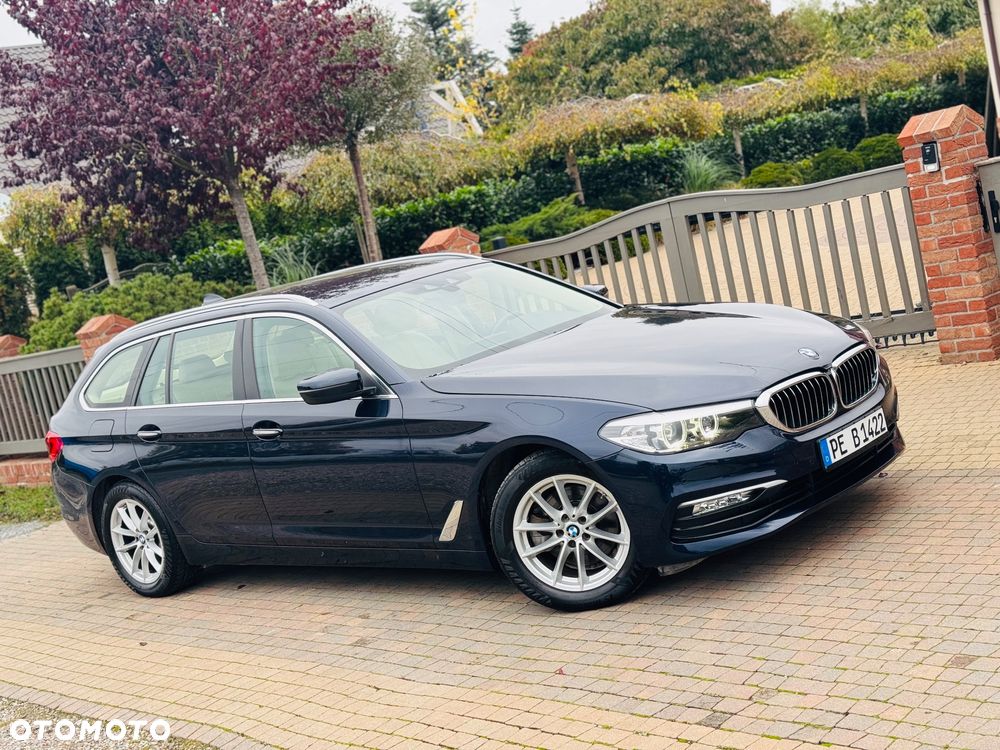 BMW Seria 5 520d Luxury Line sport - 28