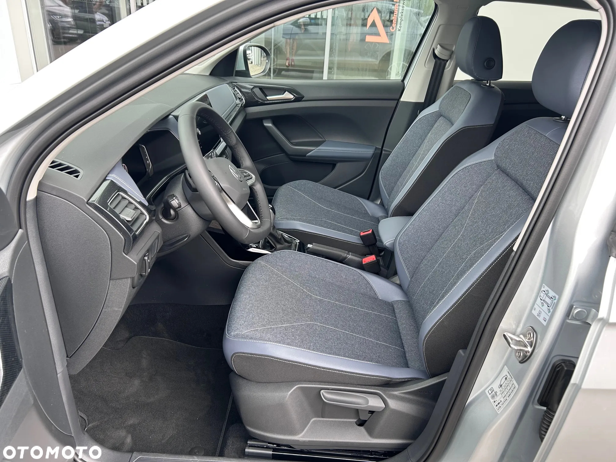 Volkswagen T-Cross - 6