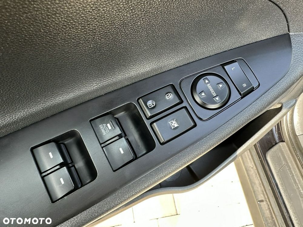 Hyundai Tucson 1.6 CRDi Style 2WD - 17