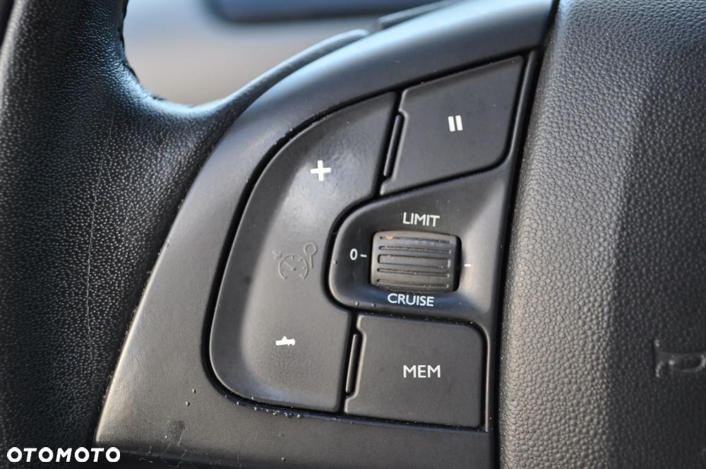 Citroën C4 Cactus Pure Tech 110 Stop&Start Shine Edition - 28