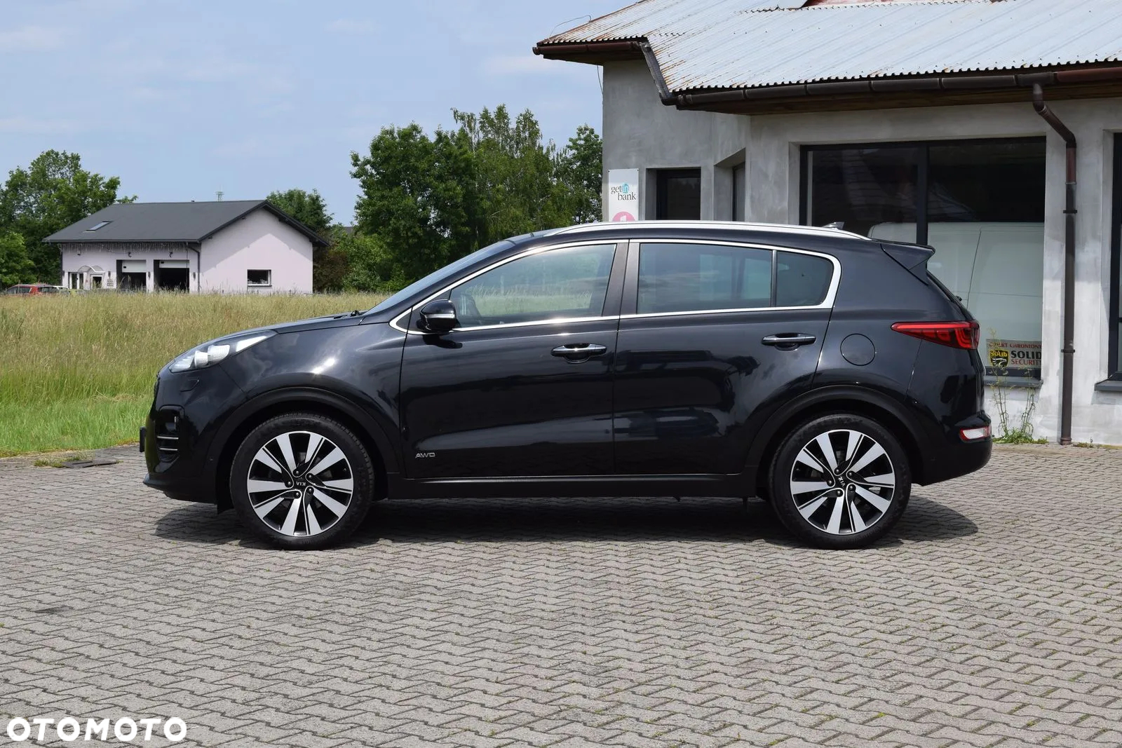 Kia Sportage 2,0 CRDI AWD Platinum - 3