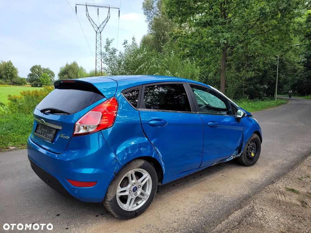 Ford Fiesta - 20