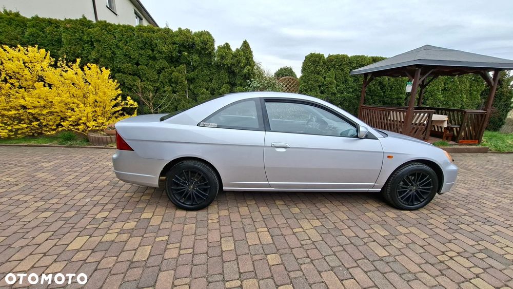 Honda Civic 1.7 ES - 6