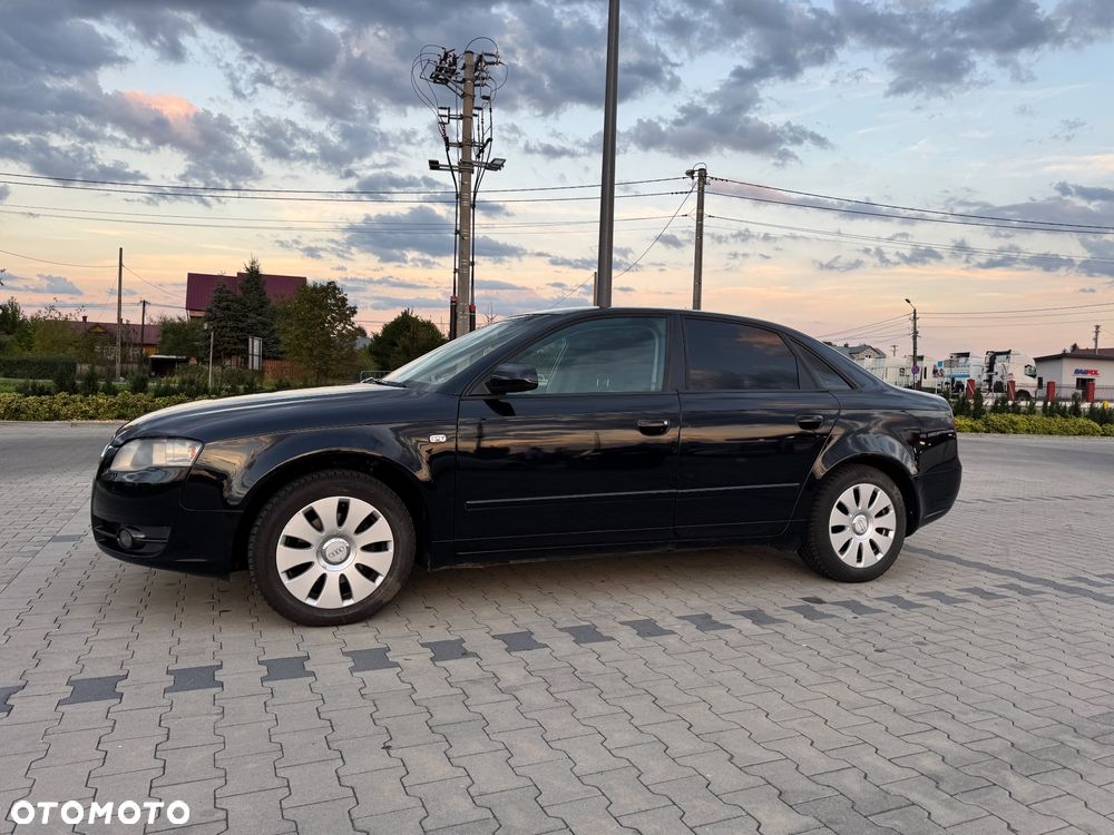 Audi A4 Limousine 2.0 TDI - 5