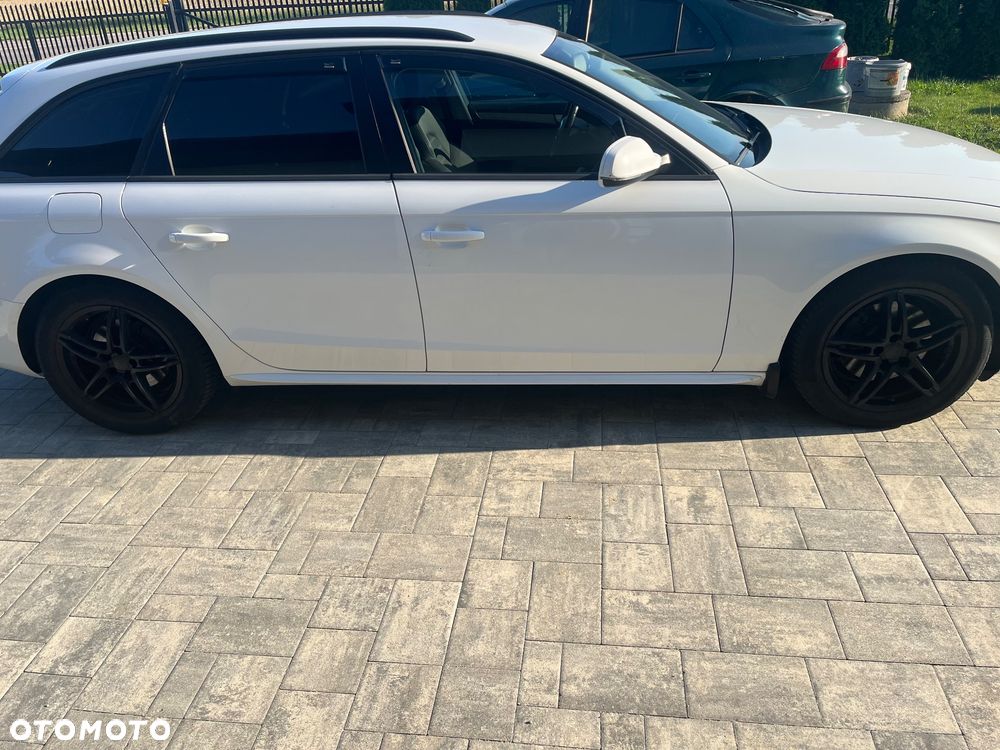 Audi A4 Avant 2.0 TDI Multitronic - 11