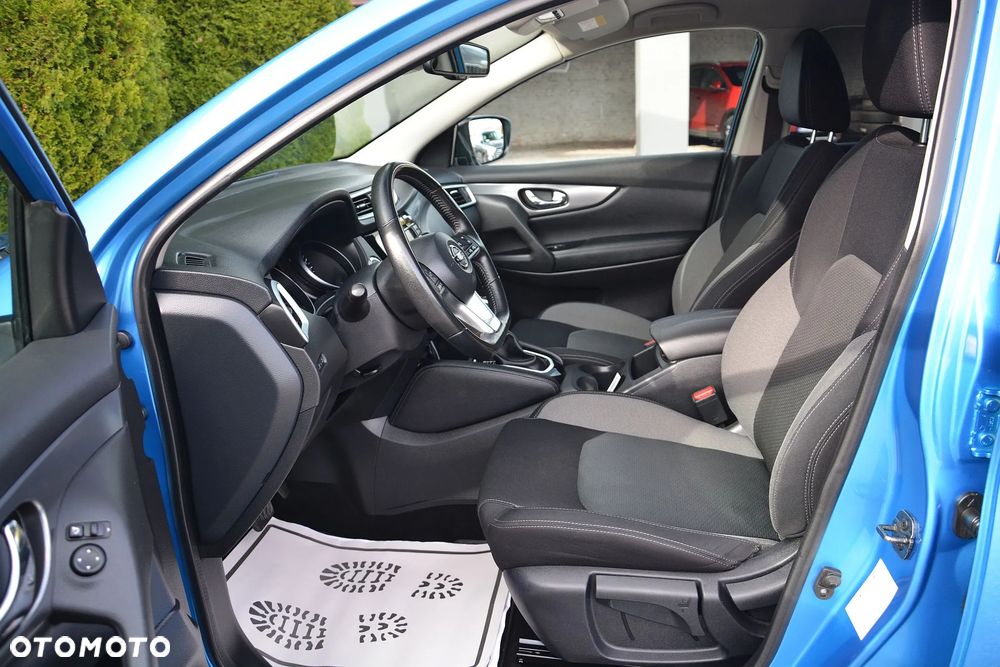 Nissan Qashqai - 10