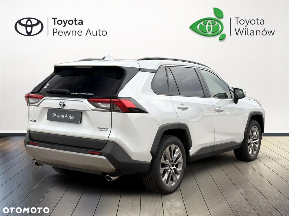 Toyota RAV4 - 5
