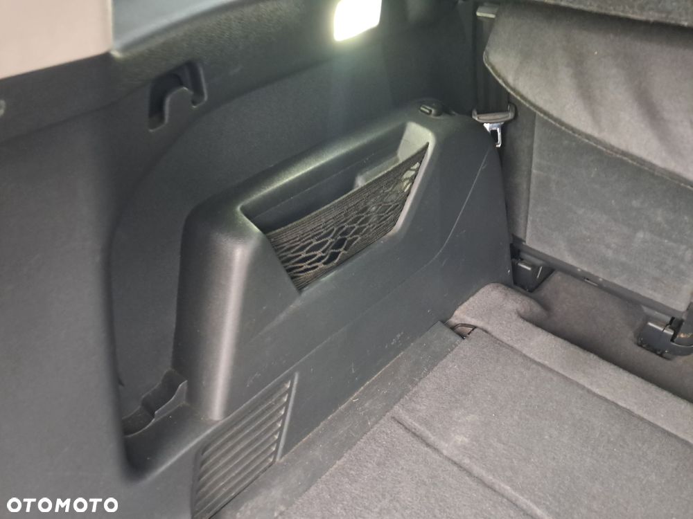 Peugeot 5008 1.6 HDi Active - 12