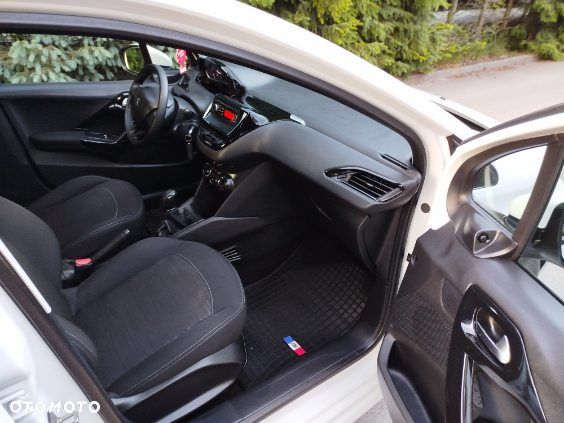 Peugeot 208 1.6 BlueHDi Active - 19