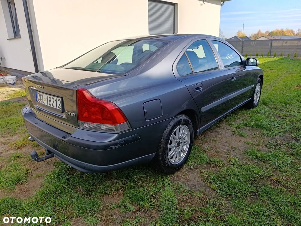 Volvo S60 ver-00--04 - 4
