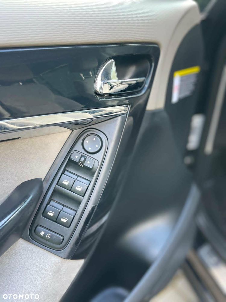 Citroën C4 Grand Picasso - 23