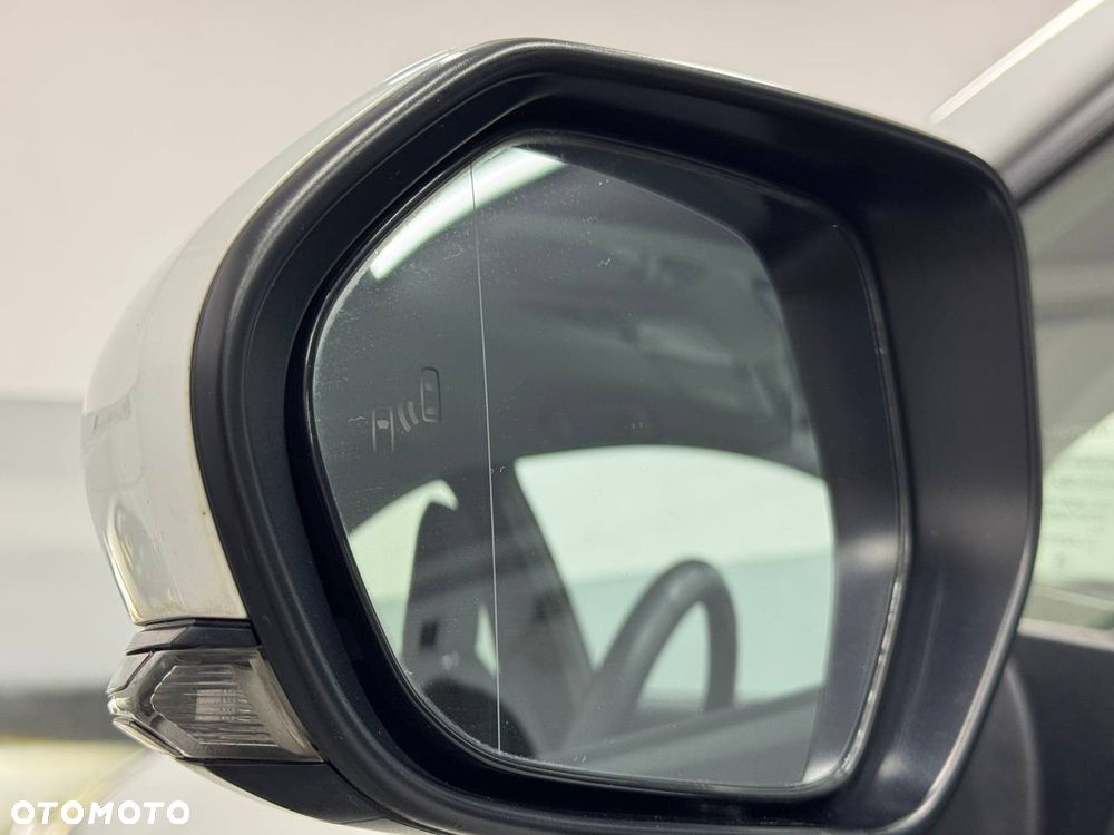 Toyota Prius 1.8 Hybrid Premium - 35