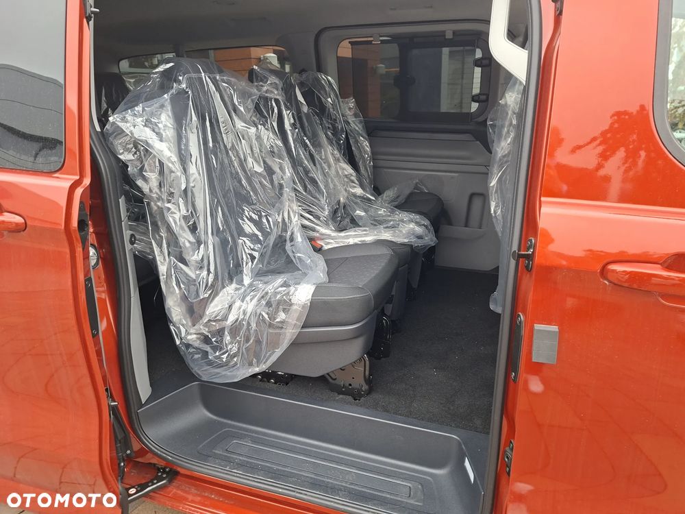Ford Transit Custom Kombi 320 L2H1 Limited M1 - 19