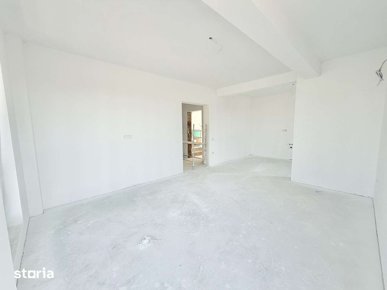 Apartament 2 camere - etaj 1 - zona Drumul Boilor - Mosnita — fotografia 3