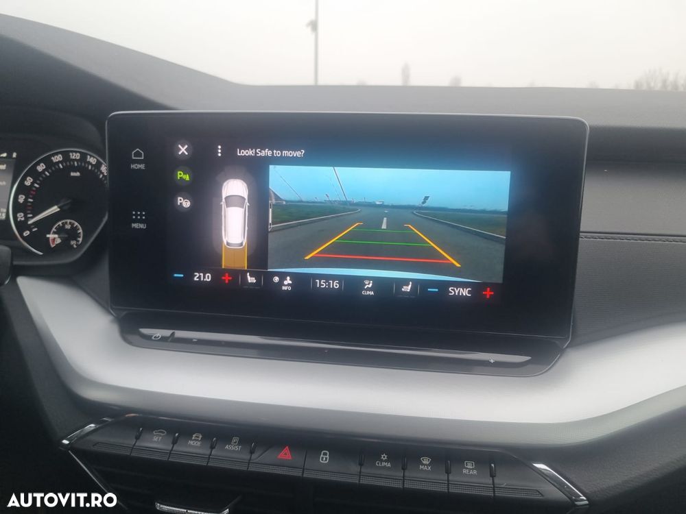 Skoda Octavia Combi Diesel 2.0 TDI DSG Ambition - 9