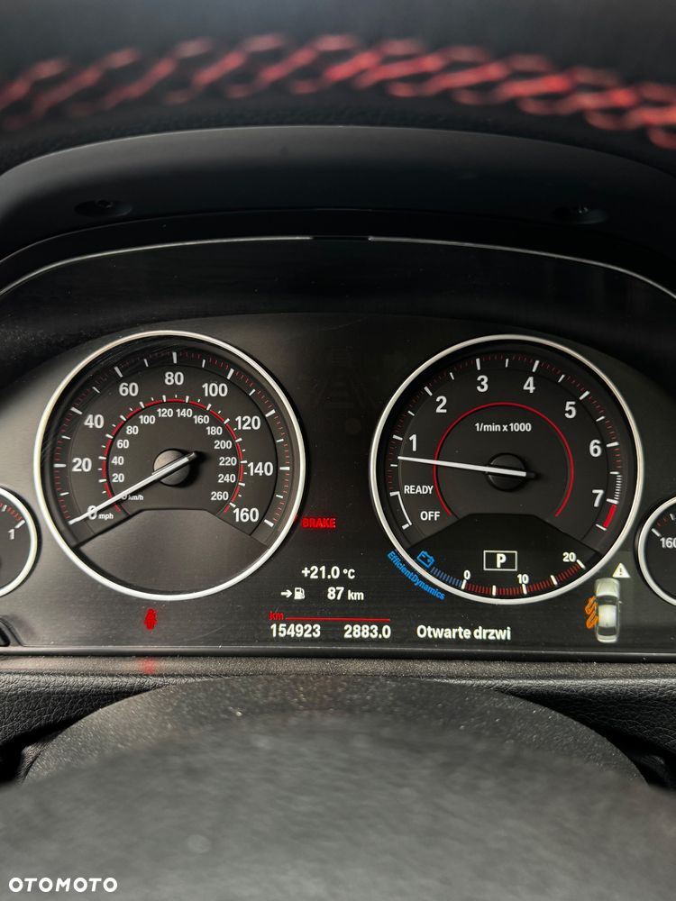 BMW Seria 3 330i xDrive Sport Line - 14