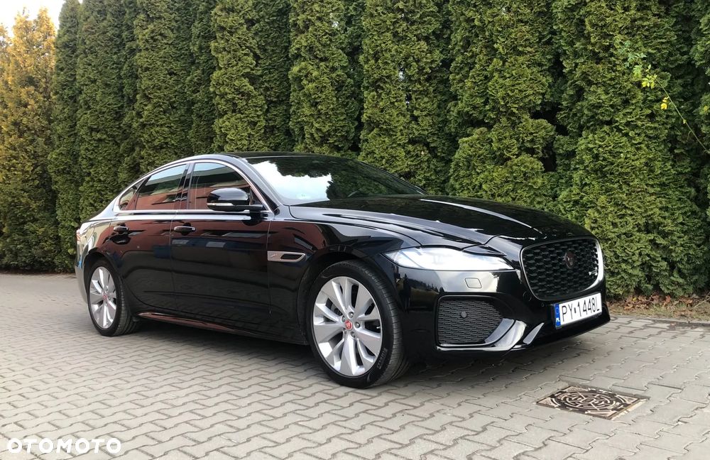 Jaguar XF 2.0 D200 mHEV AWD R-Dynamic SE - 1