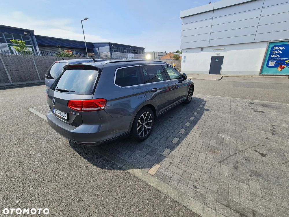 Volkswagen Passat 1.8 TSI BMT Comfortline DSG - 5