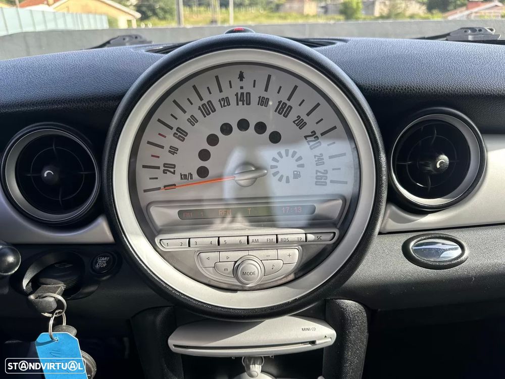 MINI 3 Portas One 1.4 - 41