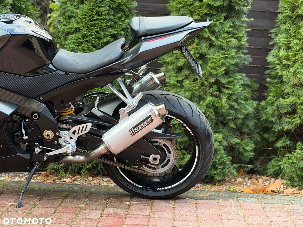 Suzuki GSX-R - 19