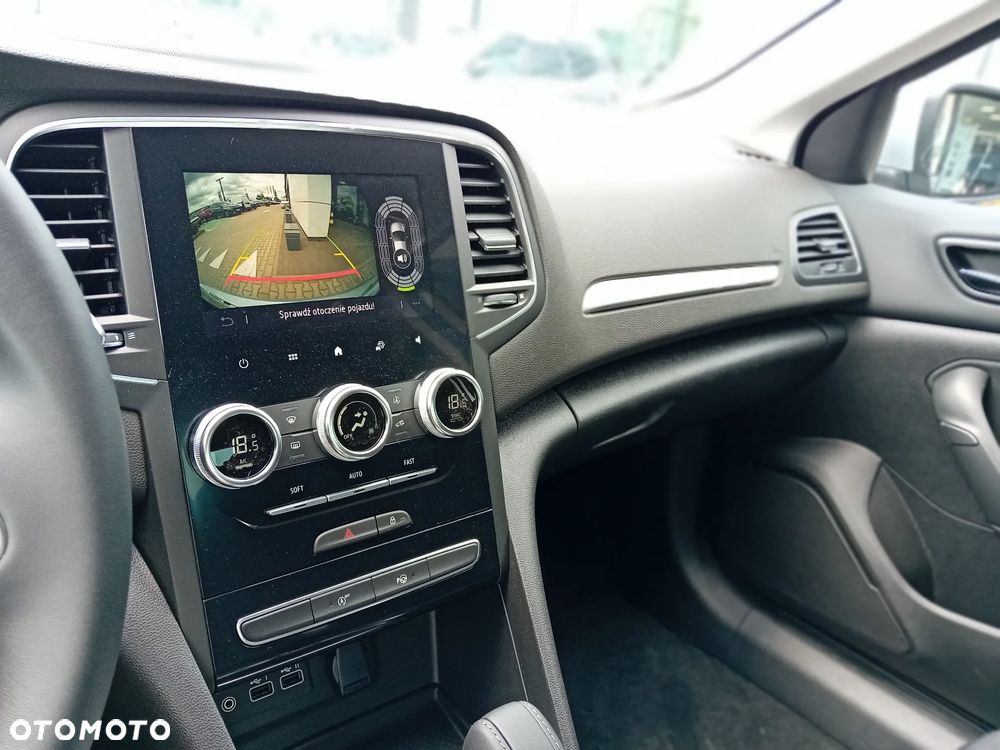 Renault Megane 1.3 TCe Techno EDC - 21