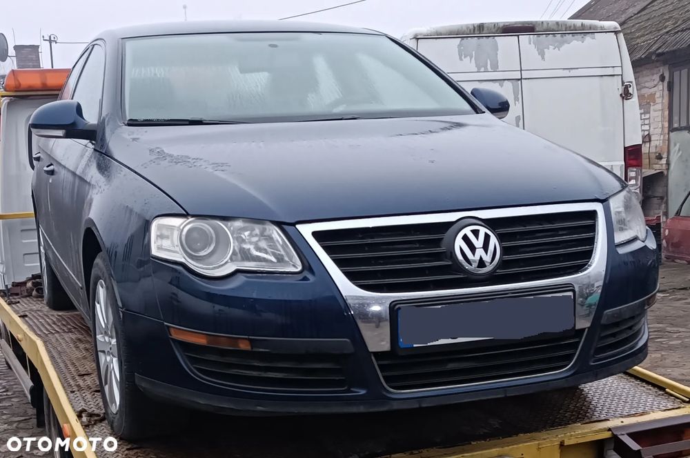 VW Passat B6 2,0 TDI BKP BKD Wszystkie części Silnik Zawieszenie Maska Drzwi Koła Fotele - 2