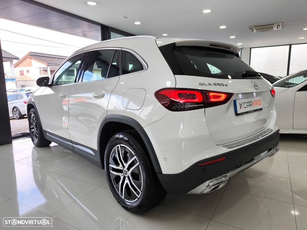 Mercedes-Benz GLA 250 e Progressive - 5