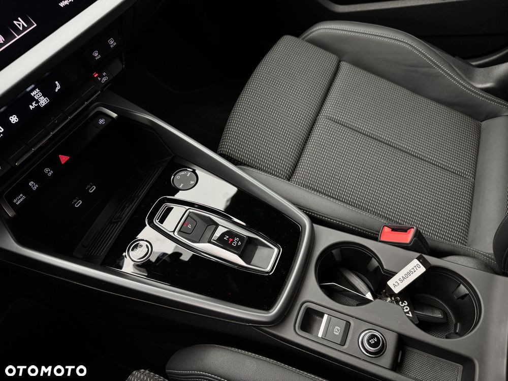 Audi A3 Sportback 35 TFSI mHEV S Line S tronic - 28