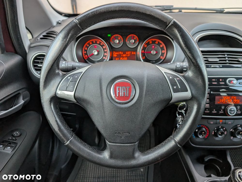 Fiat Grande Punto 1.4 8V Dynamic - 26