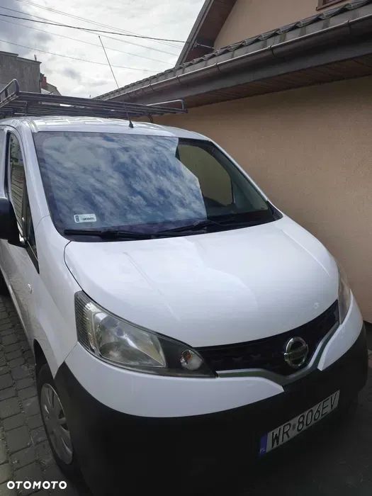 Nissan NV200 - 1