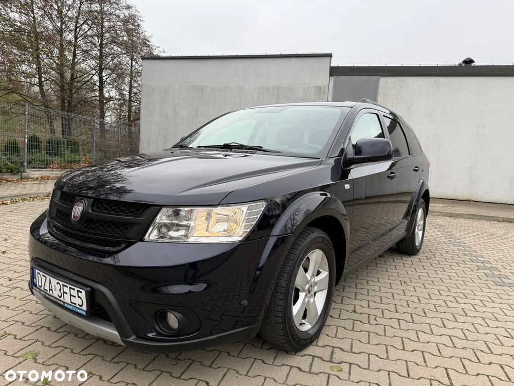 Fiat Freemont 2.0 Multijet Black Code AWD - 3