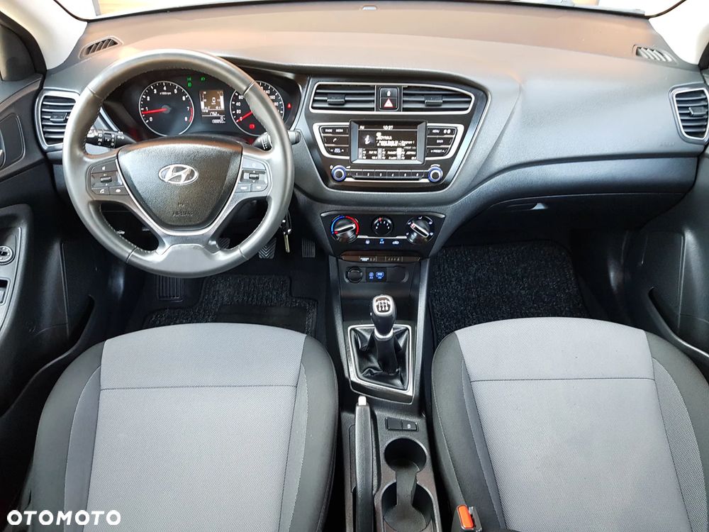 Hyundai i20 blue 1.2 Advantage - 26