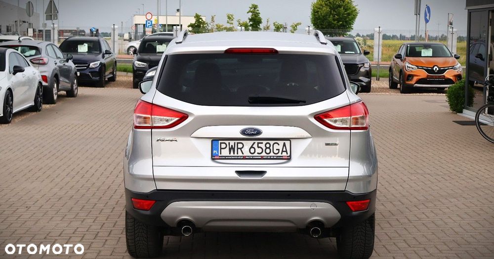 Ford Kuga 1.5 EcoBoost 2x4 Business Edition - 6