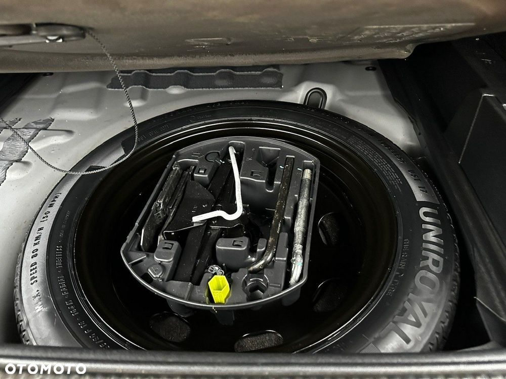 DS Automobiles DS 7 Crossback - 24