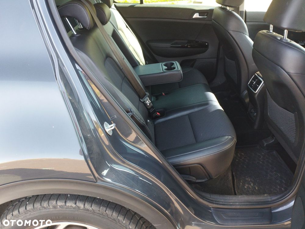 Kia Sportage 1.6 T-GDI L Business Line 2WD DCT - 24