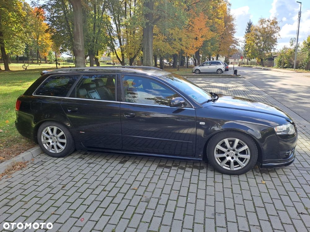 Audi A4 - 4