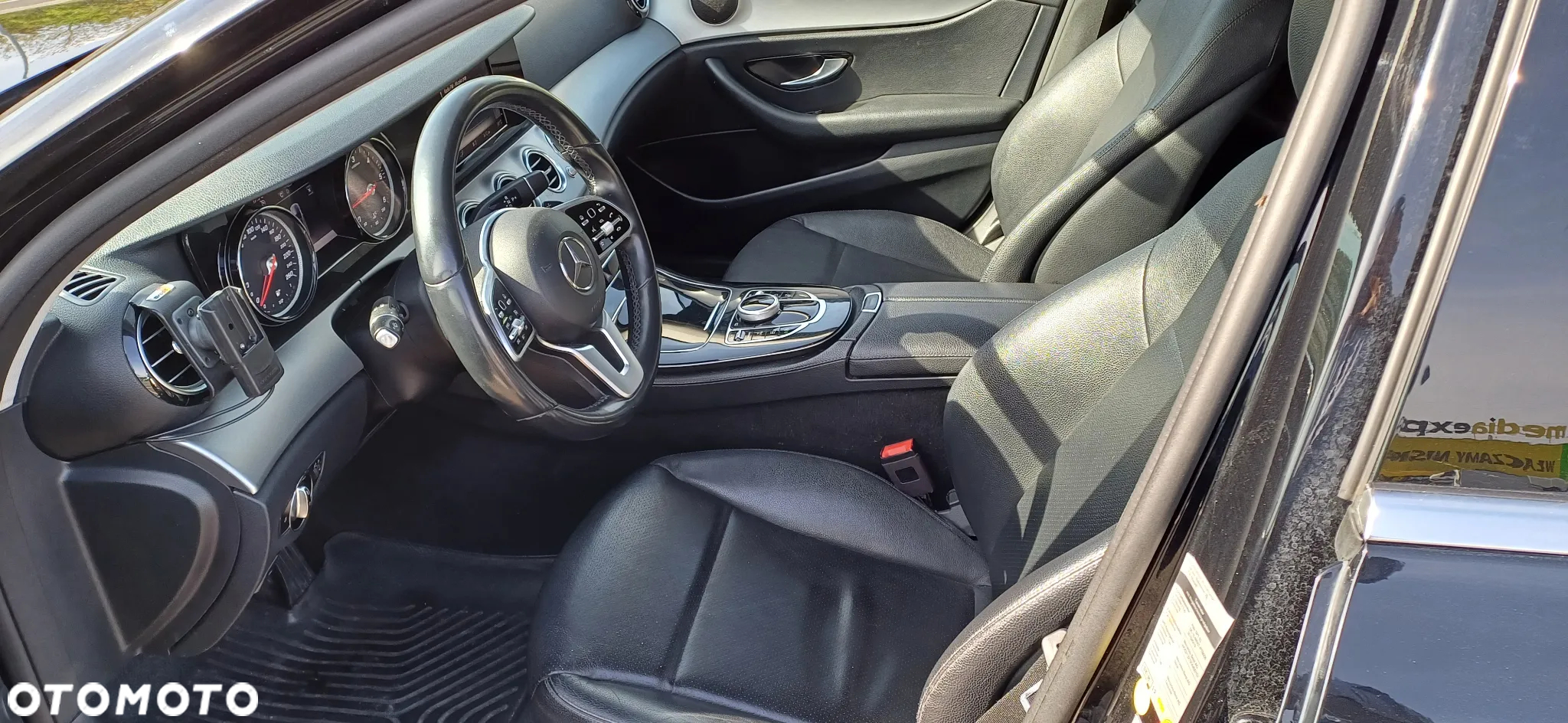 Mercedes-Benz Klasa E 200 d 9G-TRONIC - 5