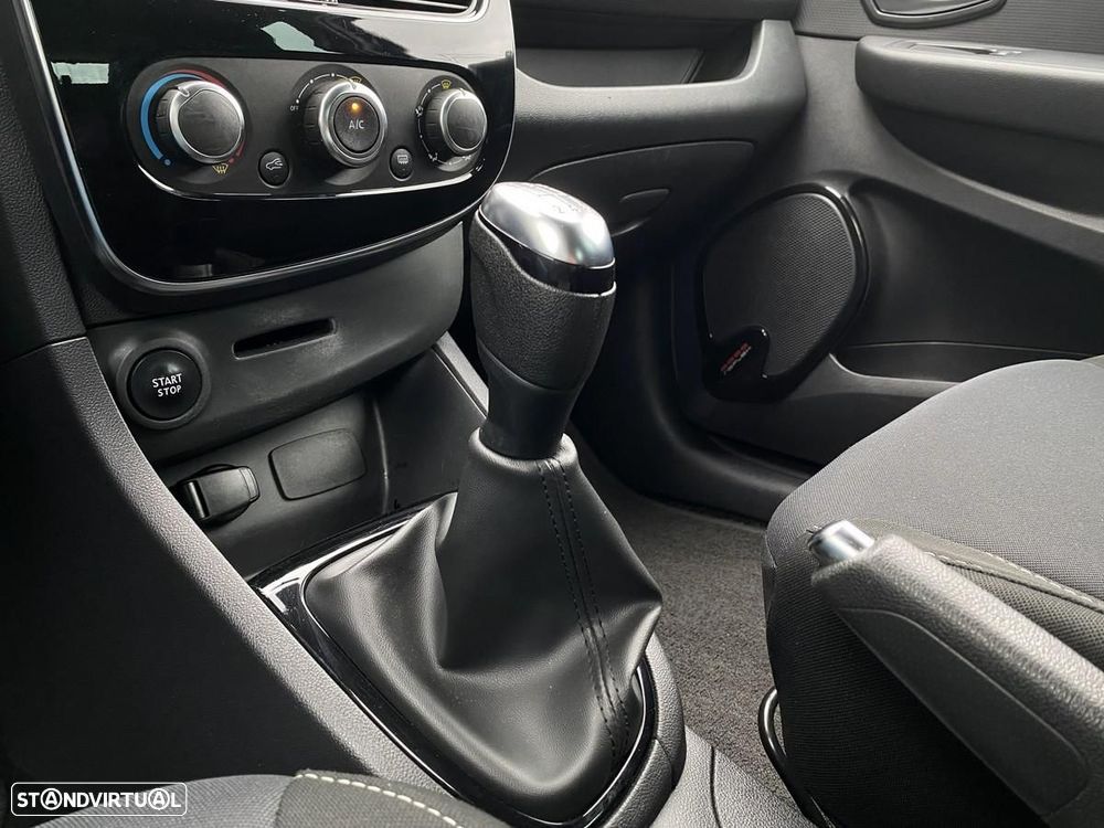 Renault Clio 1.5 dCi Limited - 23