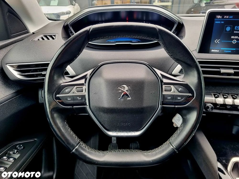 Peugeot 3008 1.2 PureTech Allure S&S - 15