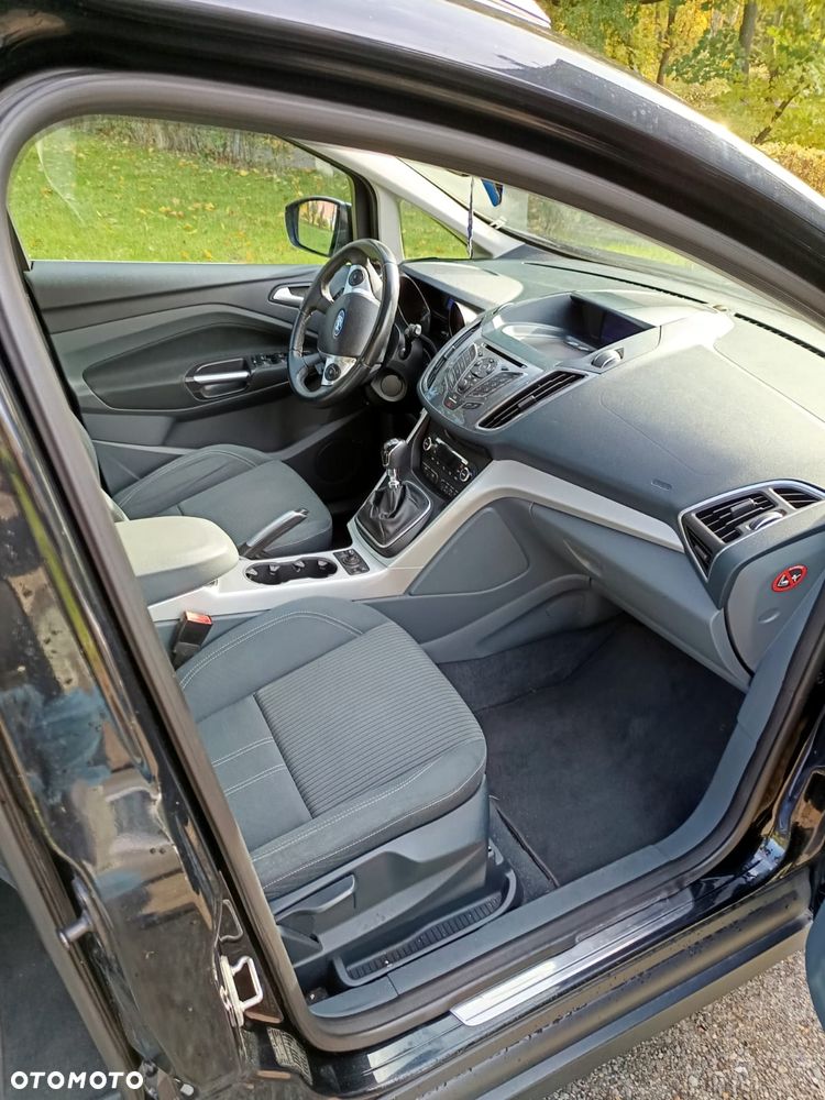 Ford Grand C-Max 2011 photo 5