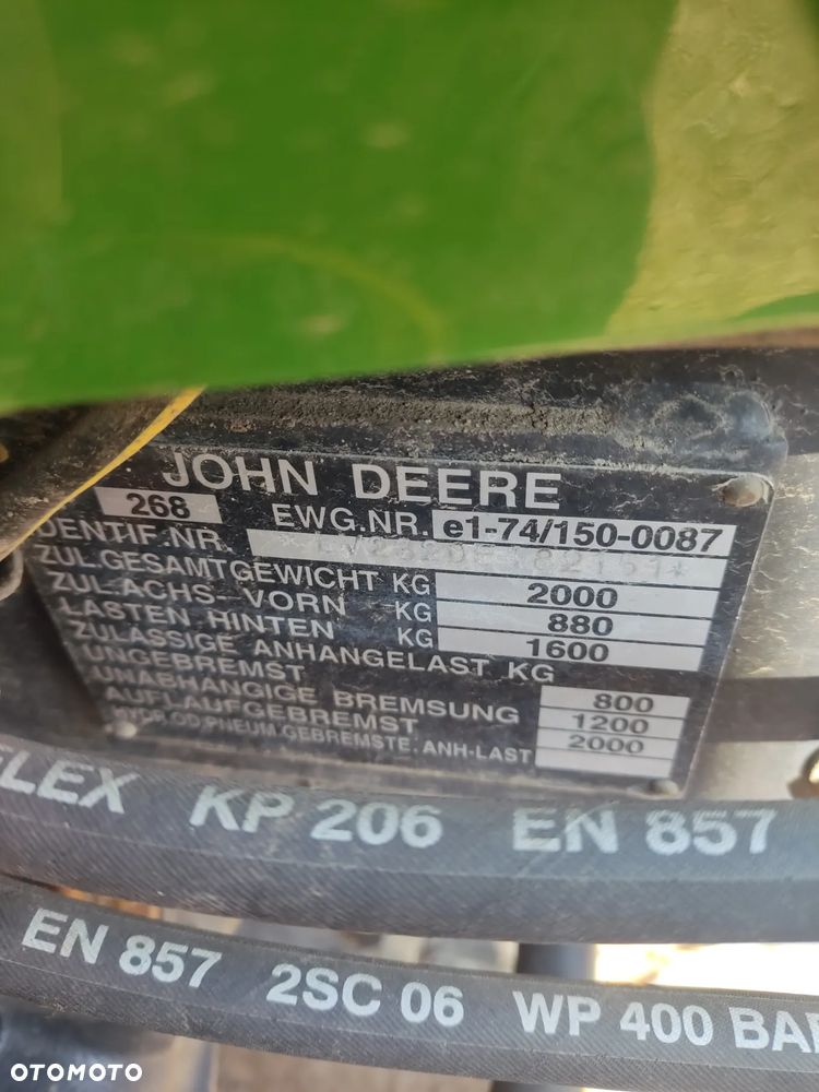 John Deere 2320 - 7