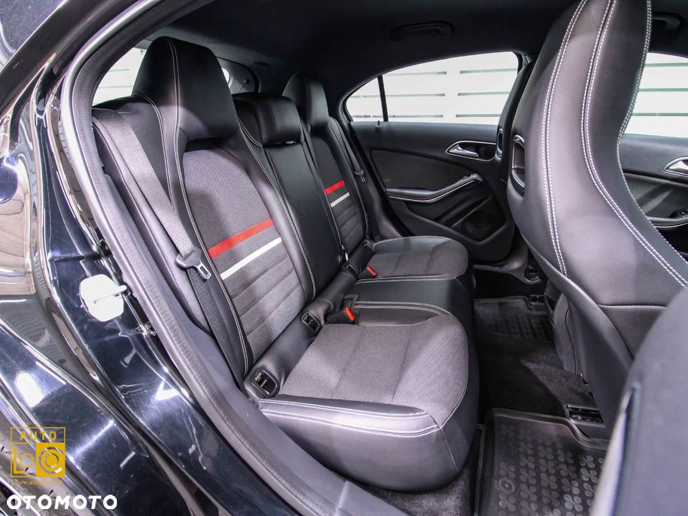 Mercedes-Benz Klasa A 180 CDI AMG Line - 11