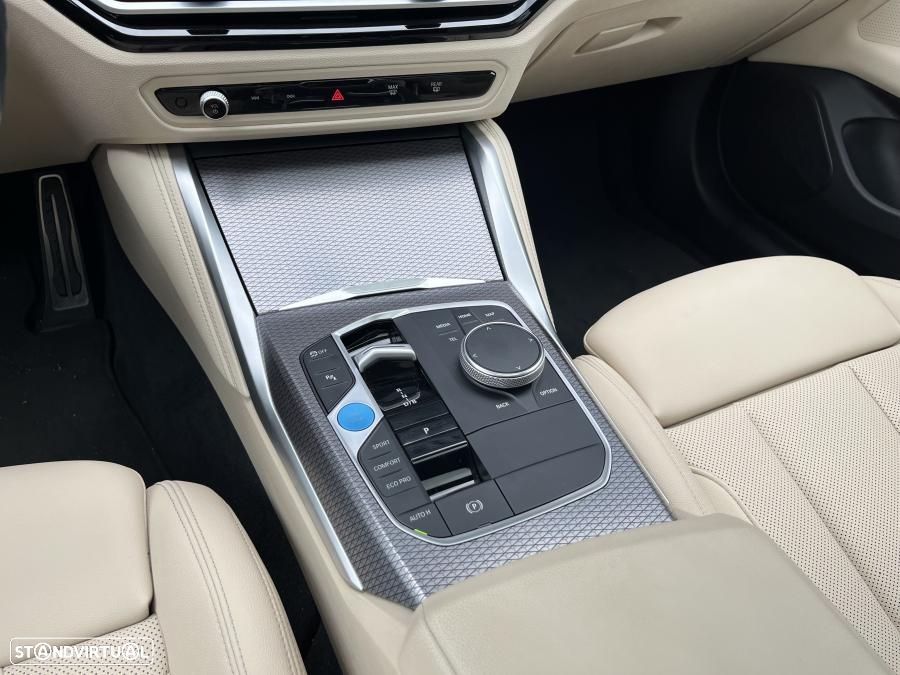 BMW i4 eDrive40 Pack Desportivo M - 22