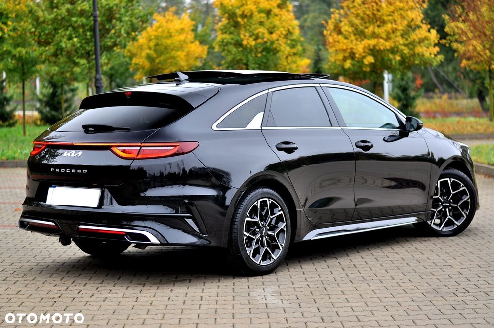Kia ProCeed - 12