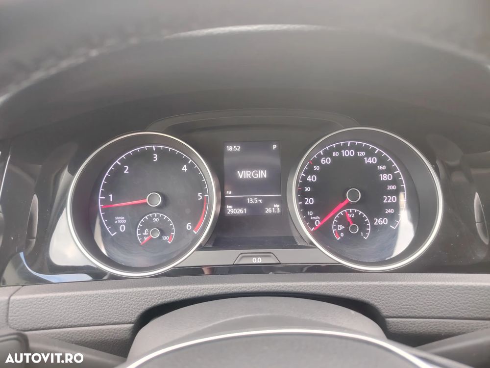 Volkswagen Golf 2.0 TDI BlueMotion Technology DSG Allstar - 10