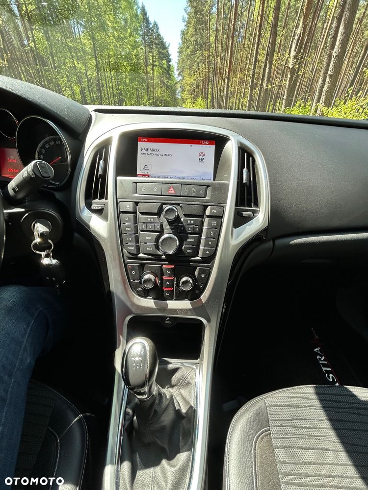 Opel Astra 1.4 Turbo Style - 31