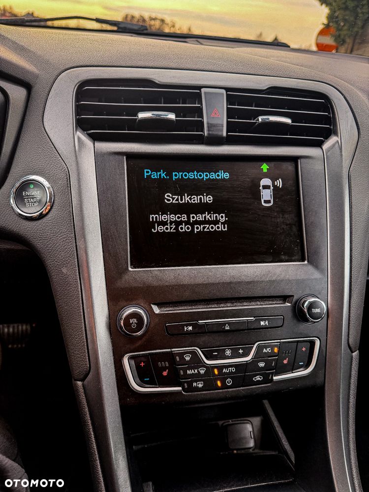 Ford Mondeo 1.5 EcoBoost STart-Stopp Autom Titanium - 36